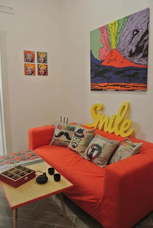 נאפולי M99 Design Rooms בית הארחה